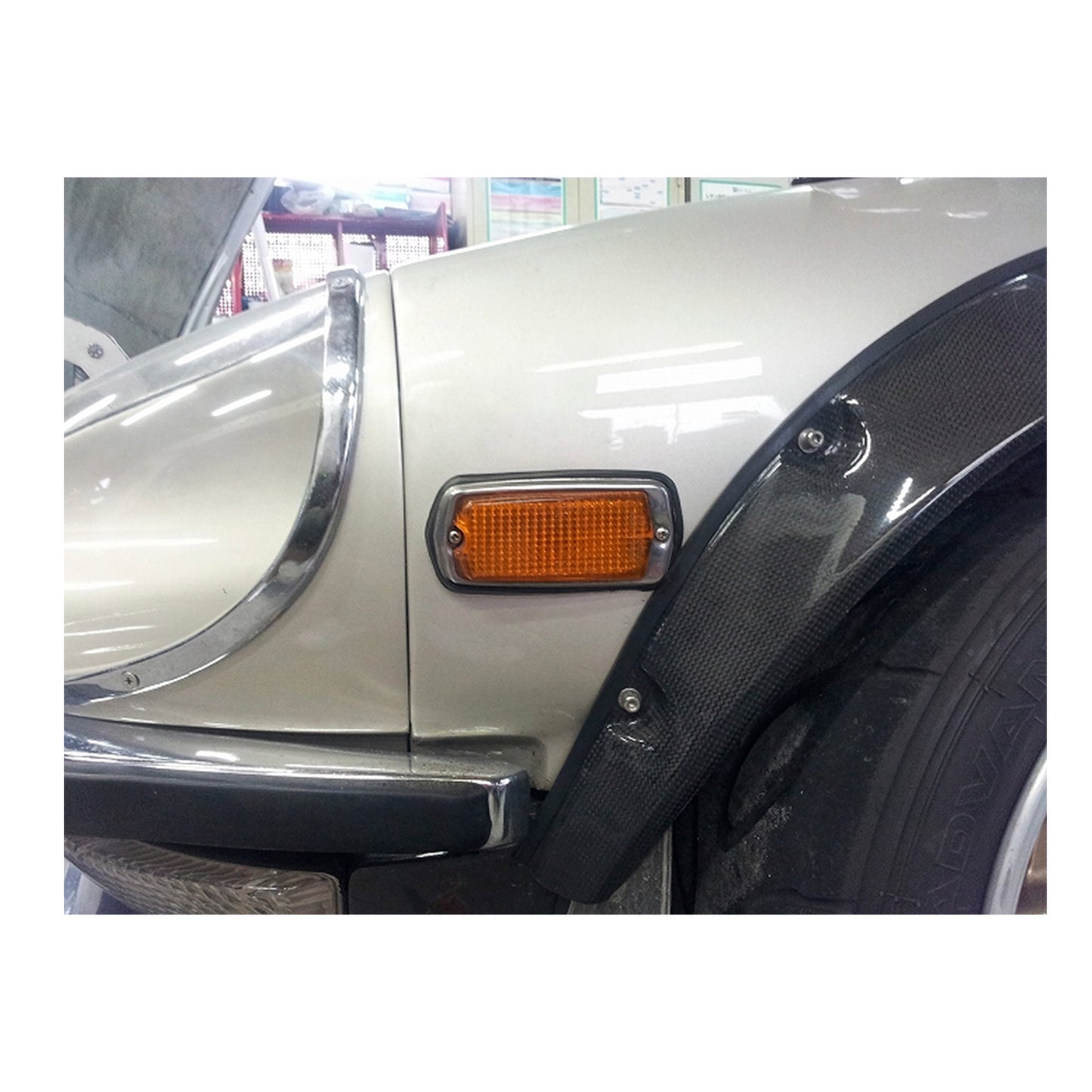 S30Z Side Marker Lamp (Orange Lens) | Datsun 240Z / 260Z / 280Z