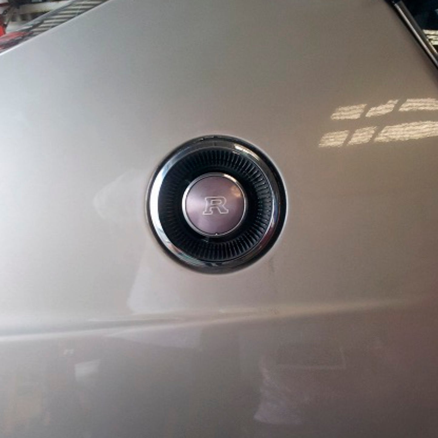 Kenmeri R Mark Emblem | Nissan Skyline C110